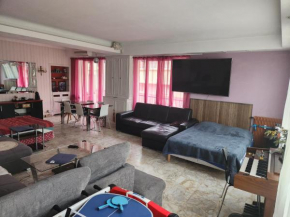 Big apart 140m2 5min walk to beach sea & Promenade